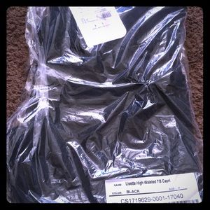 Fabletics brand new high waisted leggings